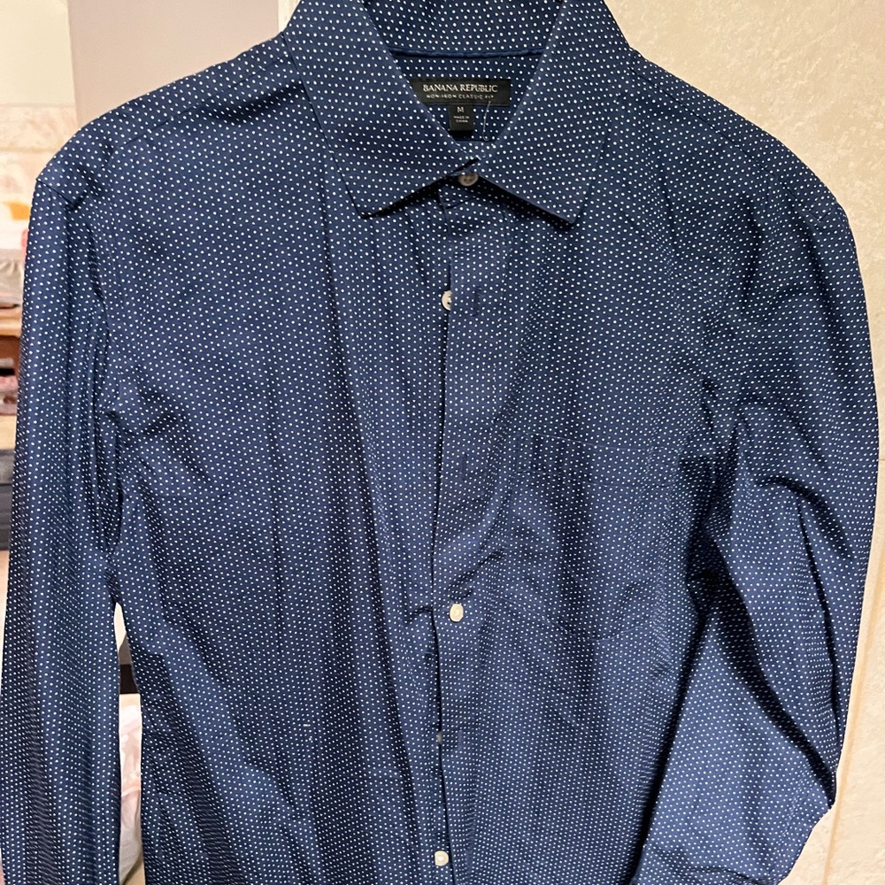 BLUE DRESS SHIRT